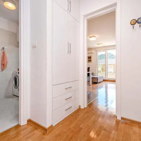 Apartment Rajna